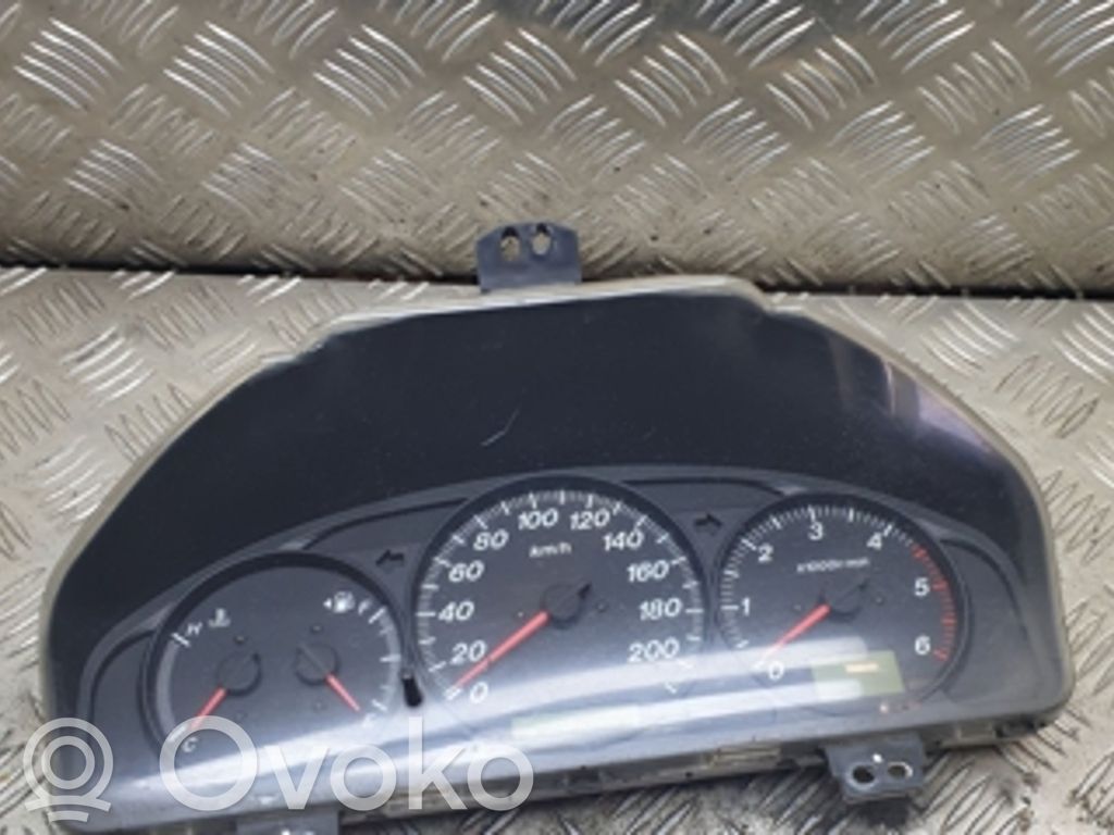 Mazda MPV Speedometer (instrument cluster) 