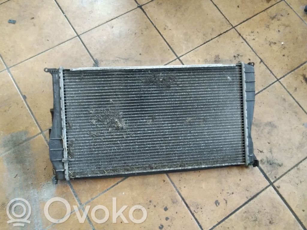 BMW 3 E90 E91 Coolant radiator 