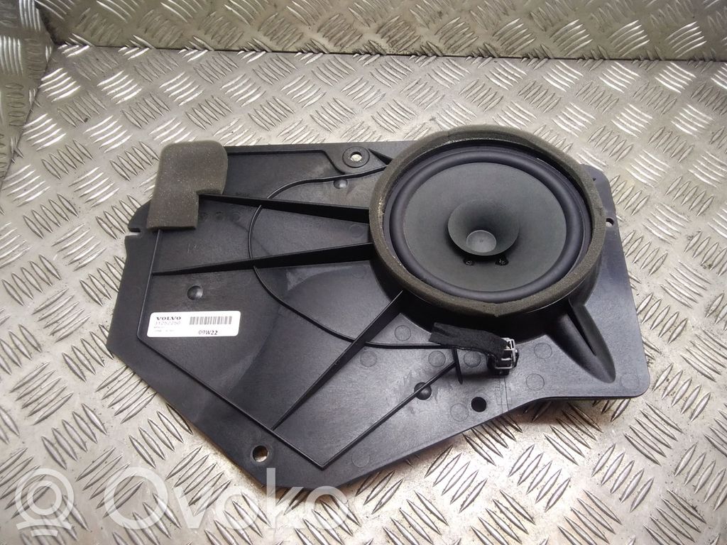 Volvo C30 Rear door speaker 