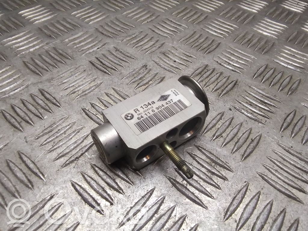 BMW 3 E46 Klimaventil Expansionsventil 