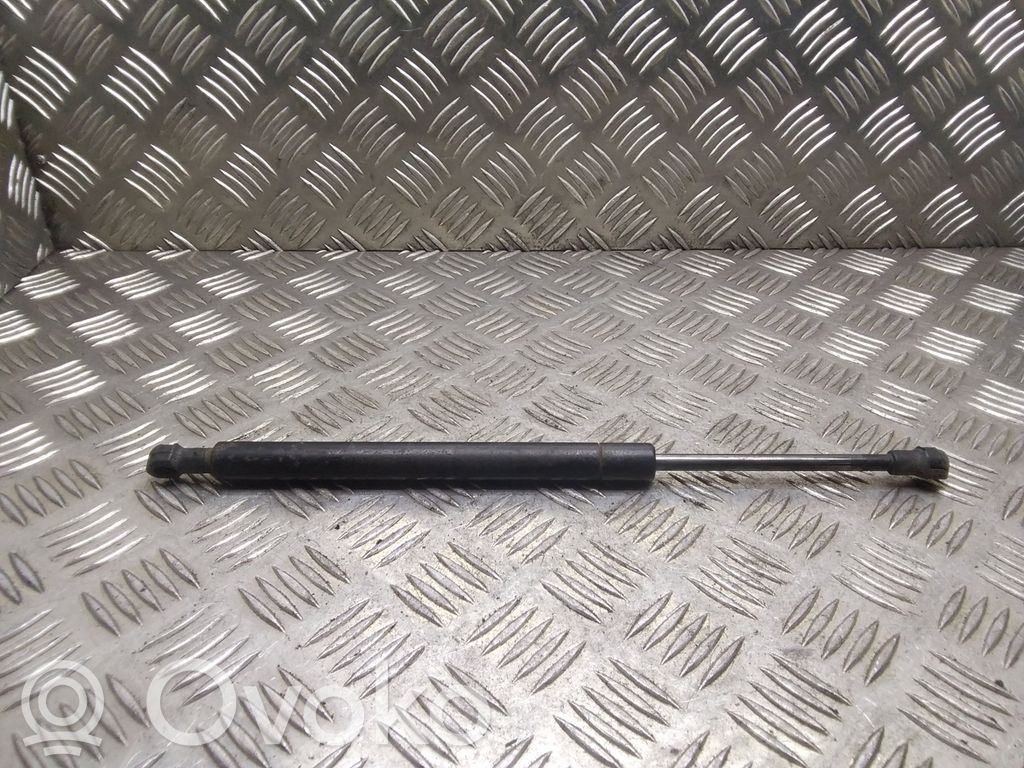 BMW 3 E46 Tailgate/trunk strut/damper 