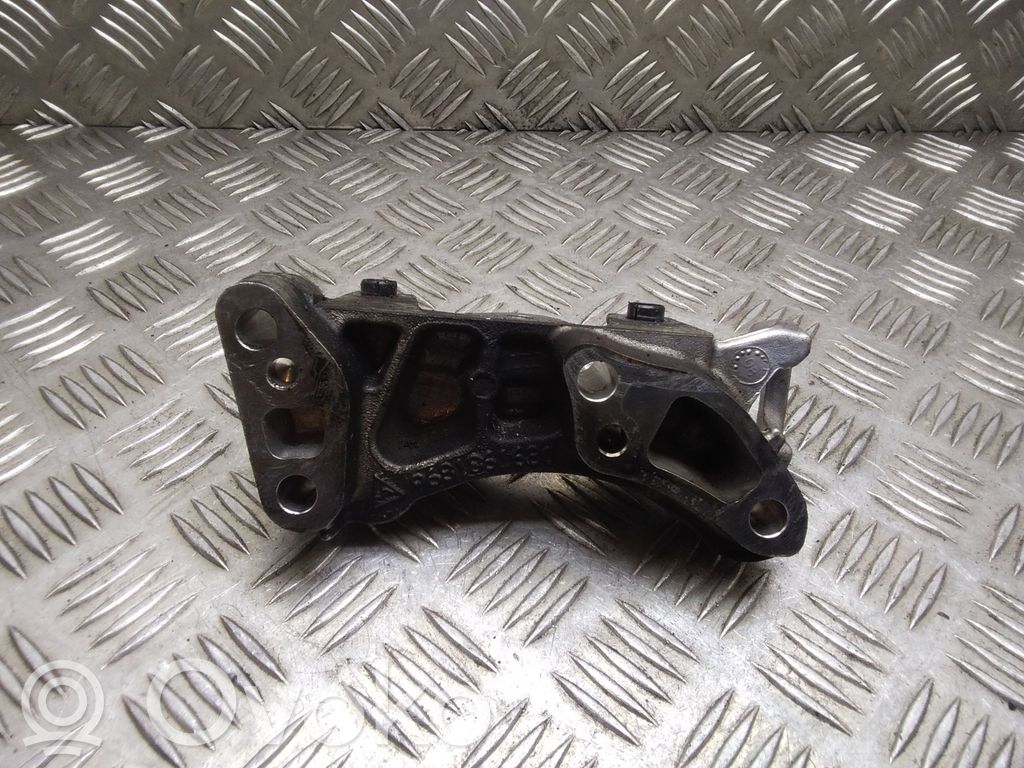 Citroen C4 I Picasso Engine mounting bracket 