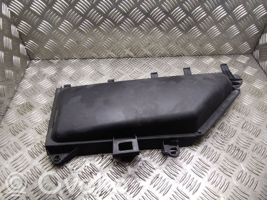 BMW 5 E60 E61 Cabin air micro filter cap 