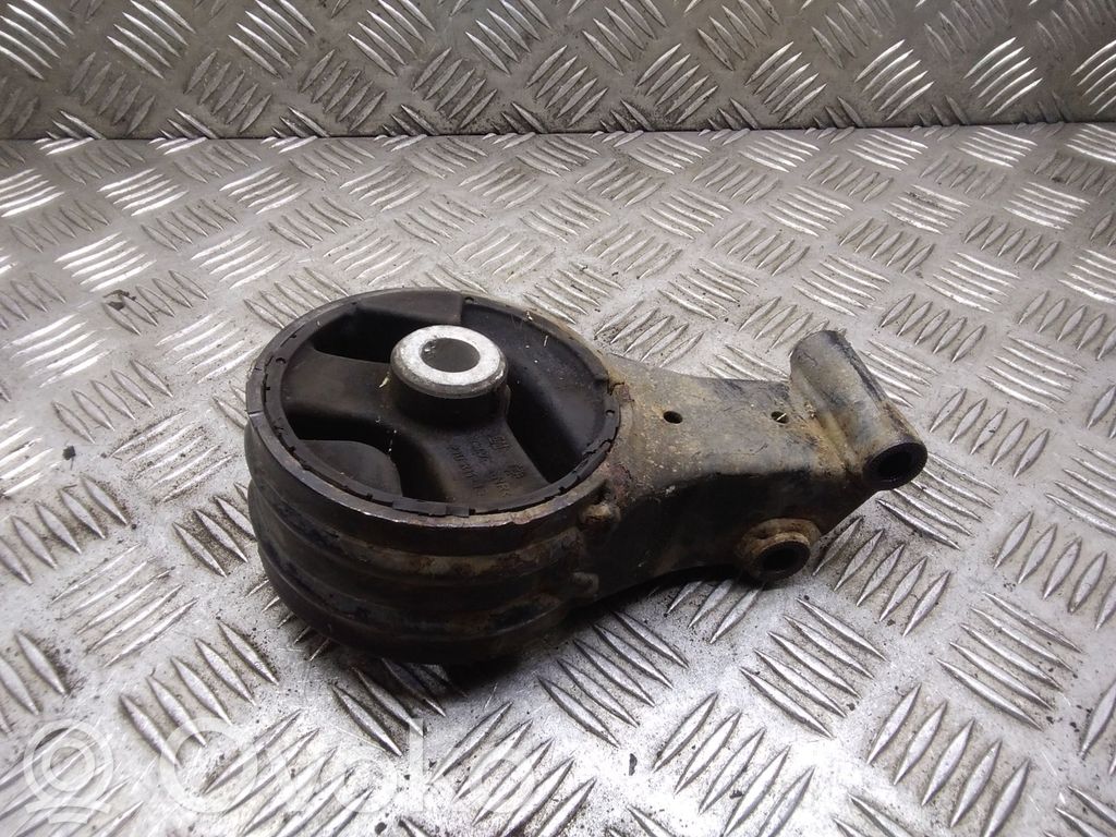 Opel Vectra C Engine mount bracket 