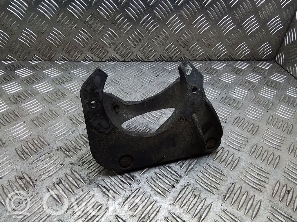 BMW 7 E65 E66 Engine mounting bracket 