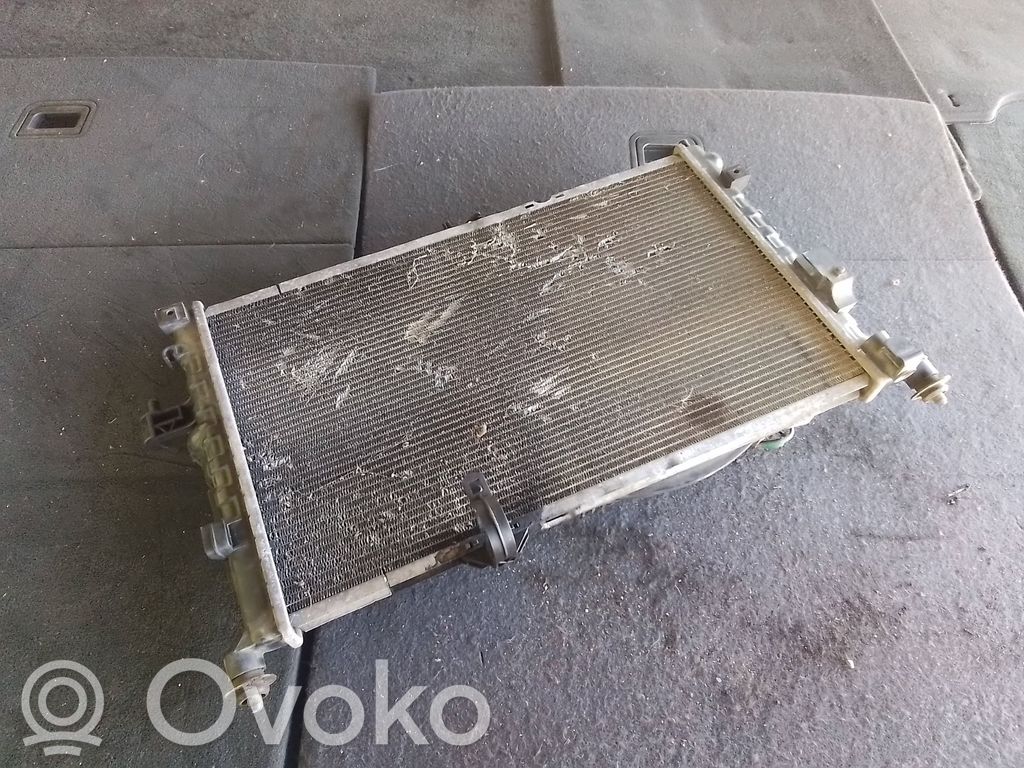 Opel Combo C Dzesēšanas šķidruma radiators 