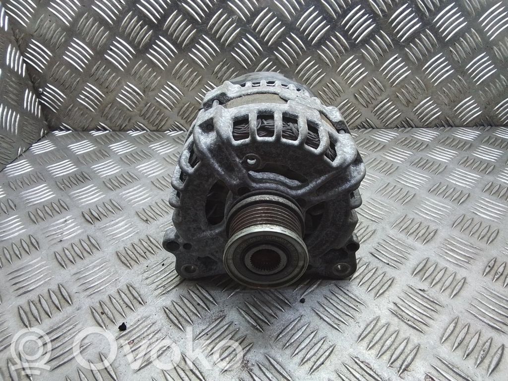 Audi A4 S4 B8 8K Generatorius 