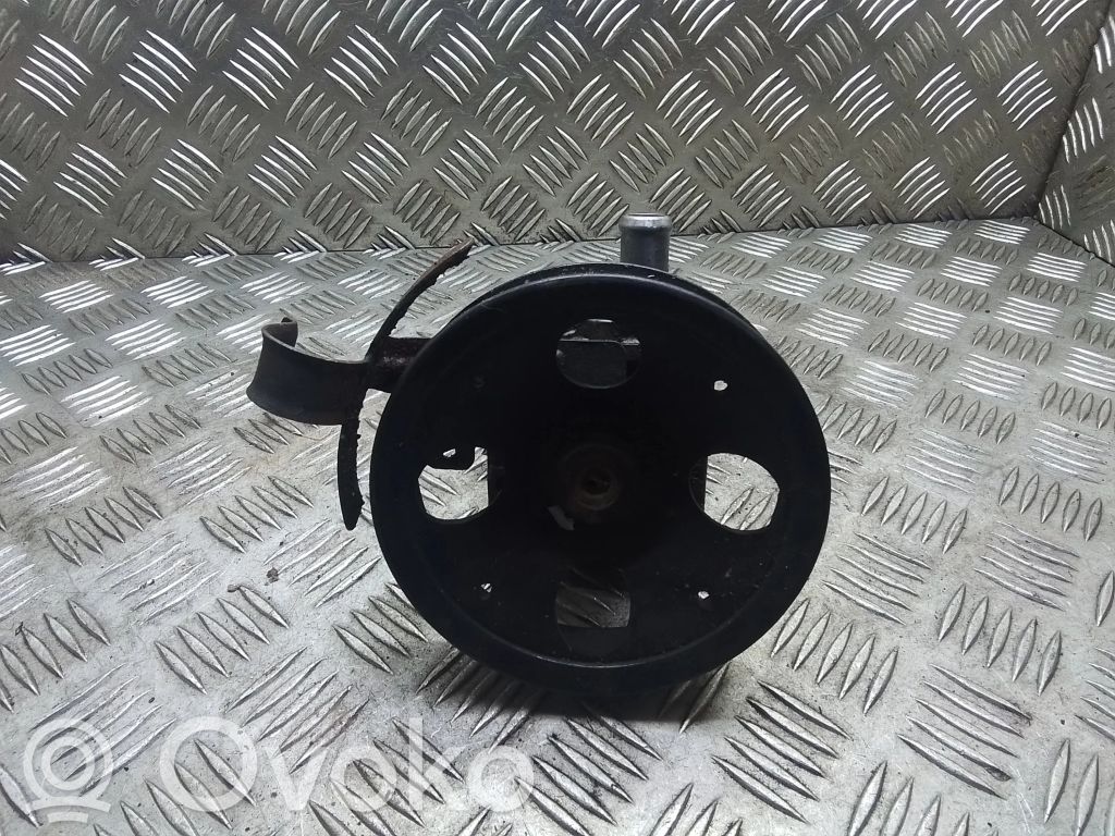 Volvo S40 Power steering pump 