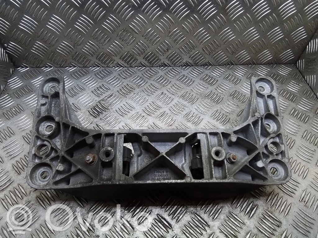 BMW 5 E60 E61 Gearbox mounting bracket 