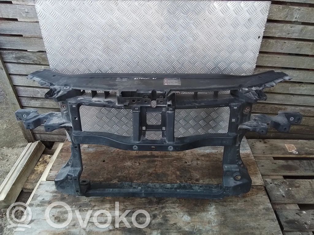 Volkswagen PASSAT B6 Radiatoru panelis 