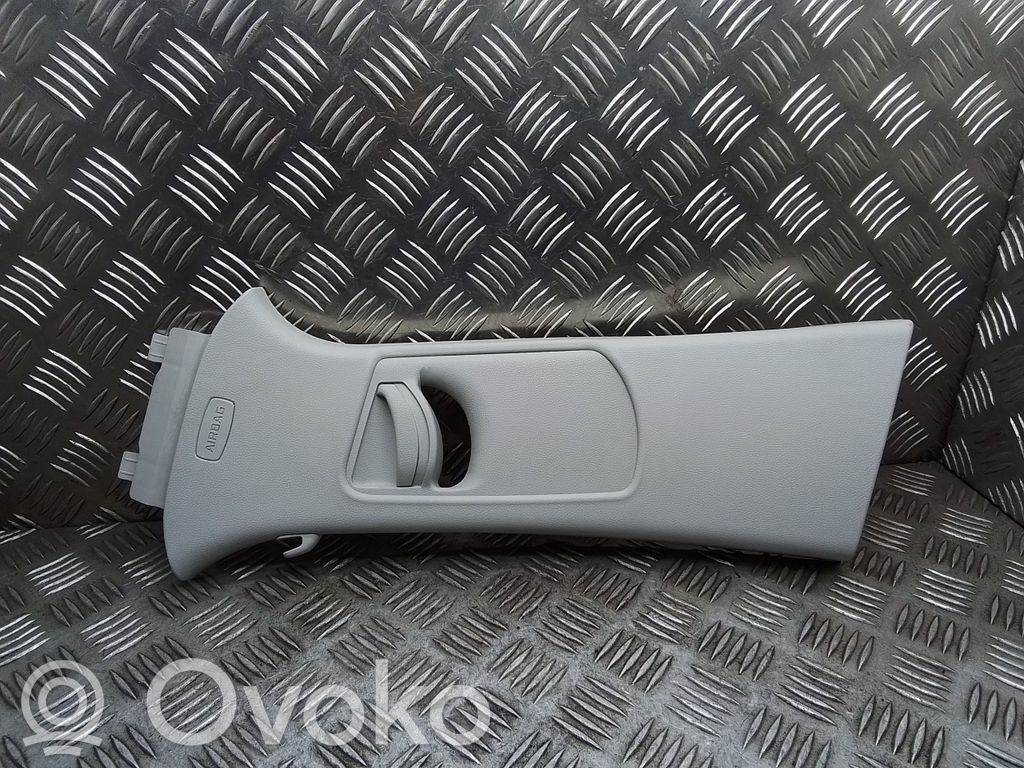 Skoda Yeti (5L) Rivestimento montante (B) (superiore) 