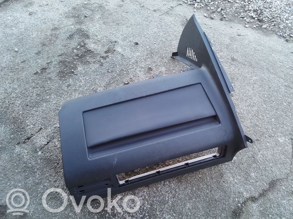 Volkswagen Multivan T5 Capac lateral panou bord 