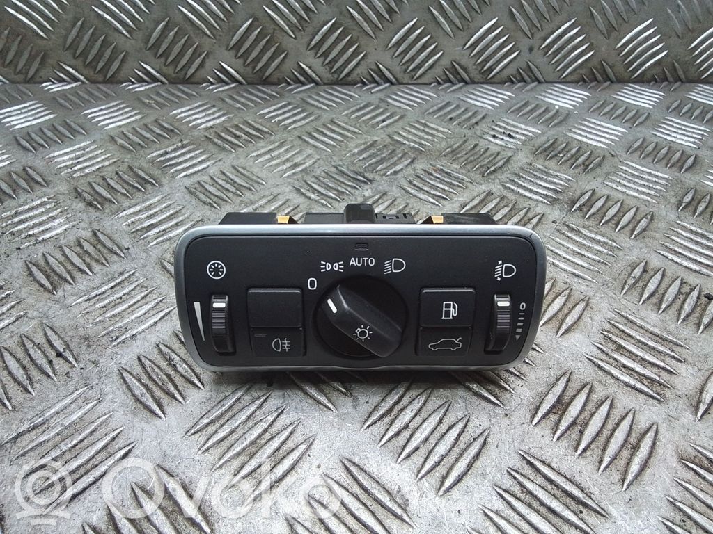 Volvo V60 Light switch 