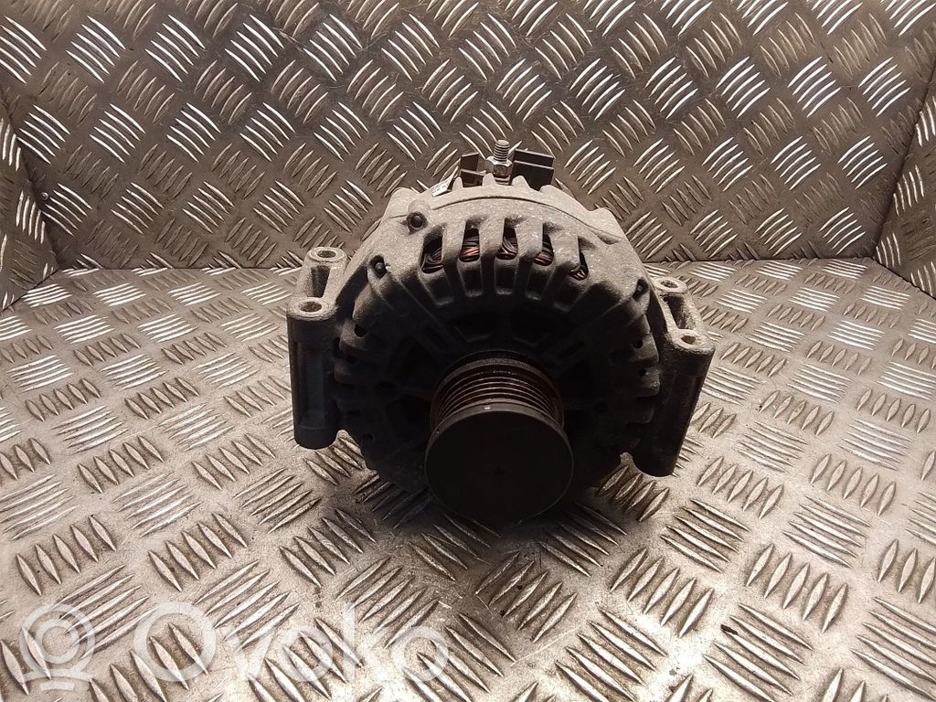 Mercedes-Benz Vito Viano W639 Generatore/alternatore 