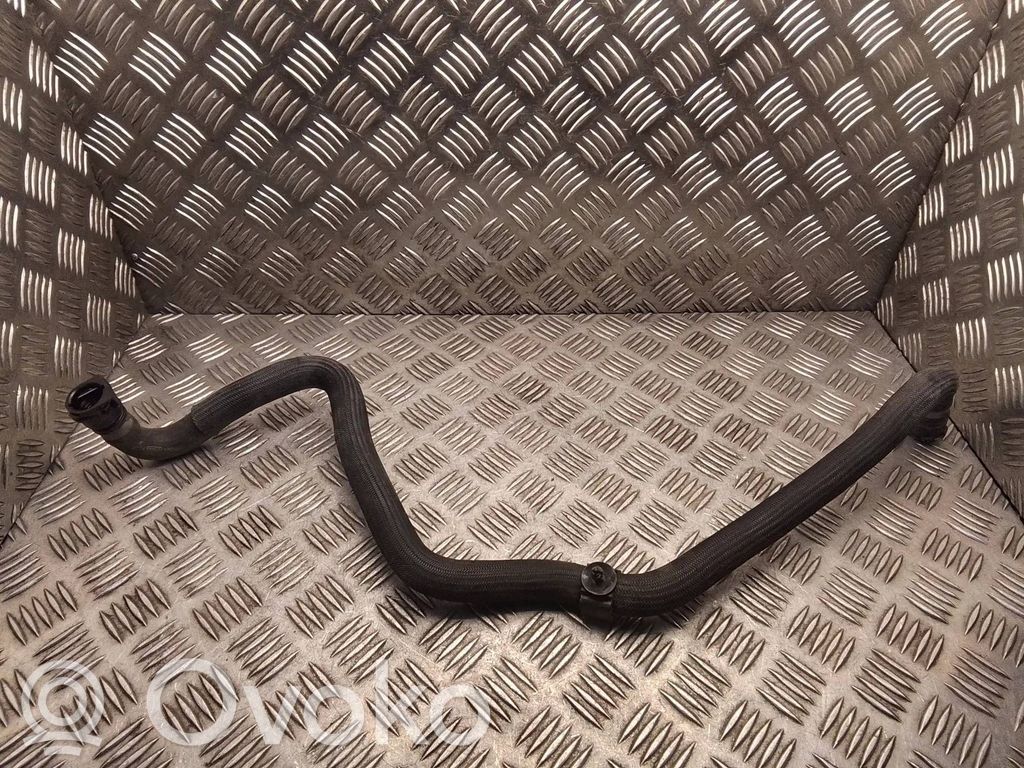 Land Rover Discovery Sport Engine coolant pipe/hose 