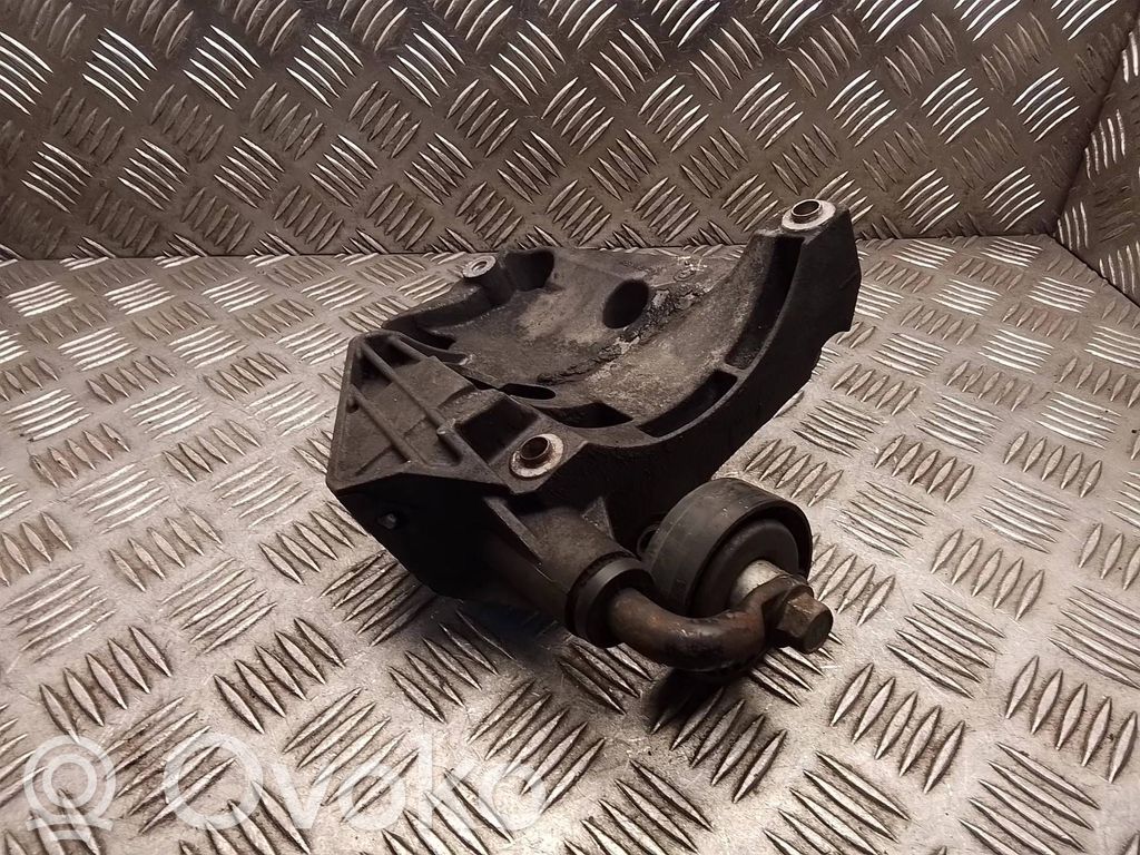 BMW 7 E65 E66 A/C compressor mount bracket 