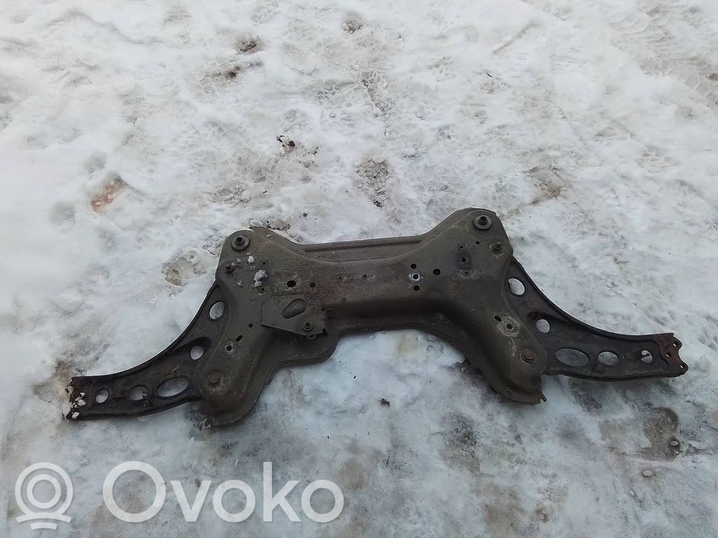 Opel Vivaro Front subframe 