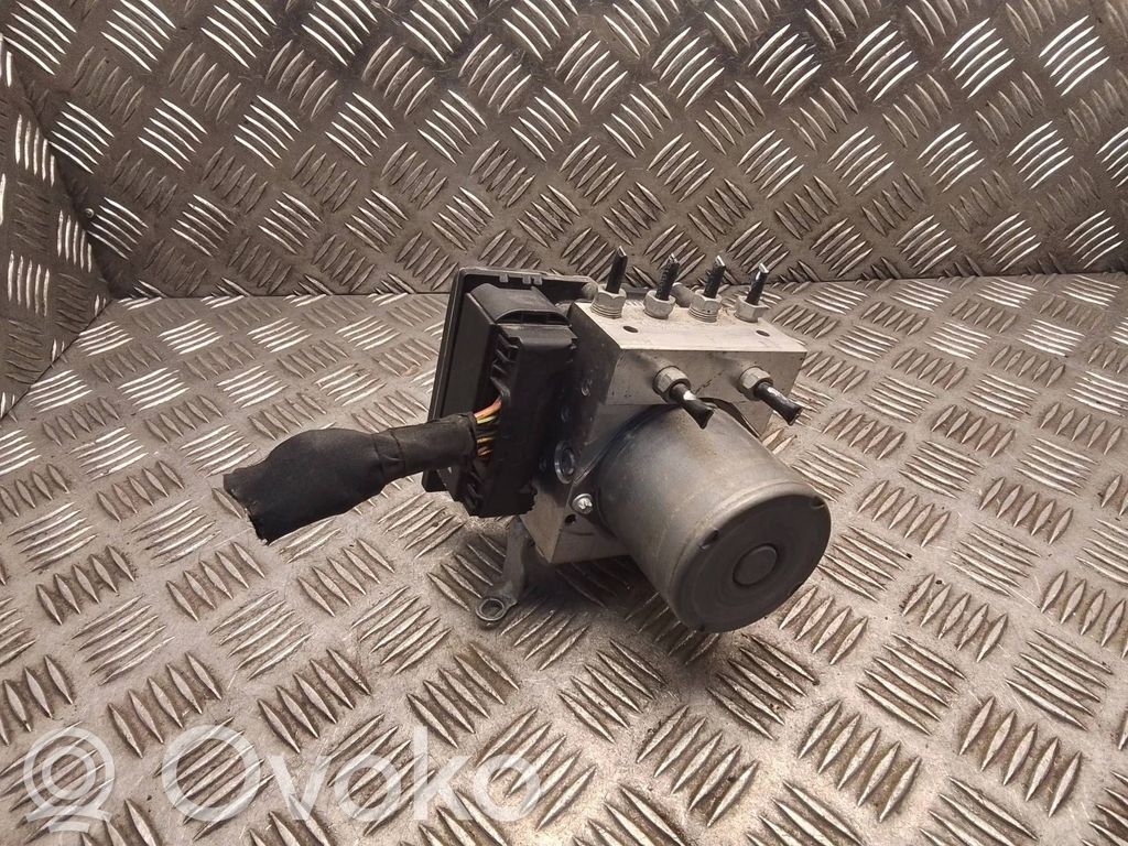 BMW X1 E84 ABS Pump 