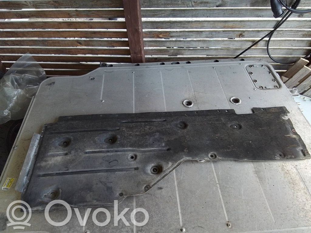 Protección inferior lateral   7244594,51757244594