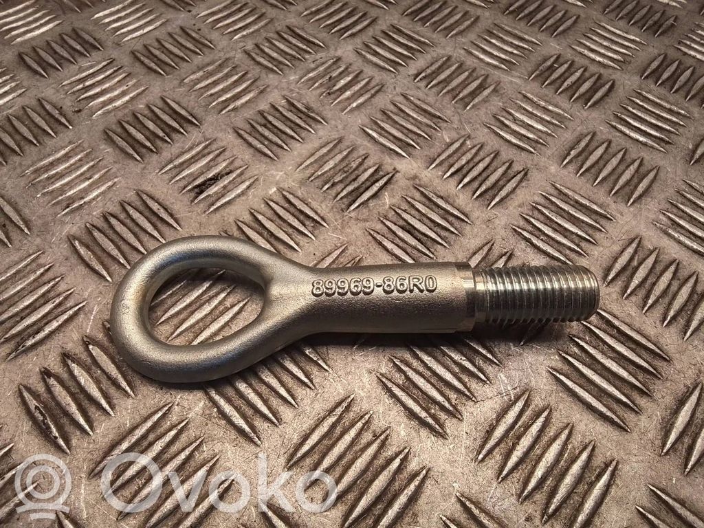 Suzuki Vitara (LY) Anillo de remolque 