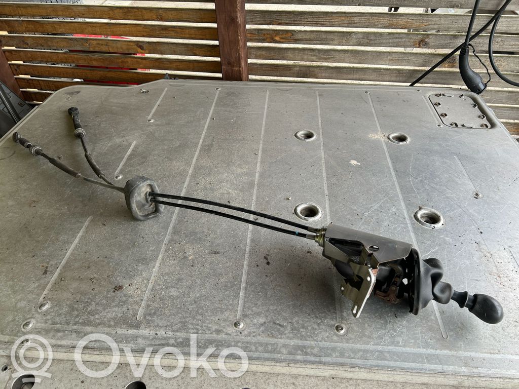Opel Vivaro Vaihteenvalitsimen verhoilu 
