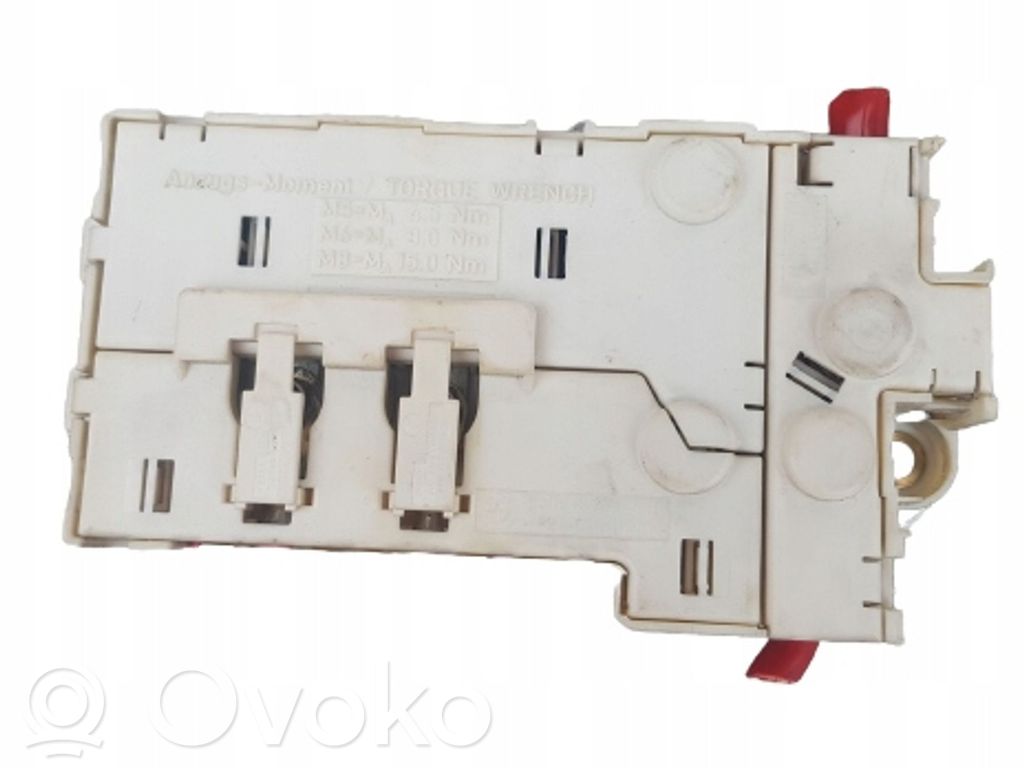 Fuse module   8370640