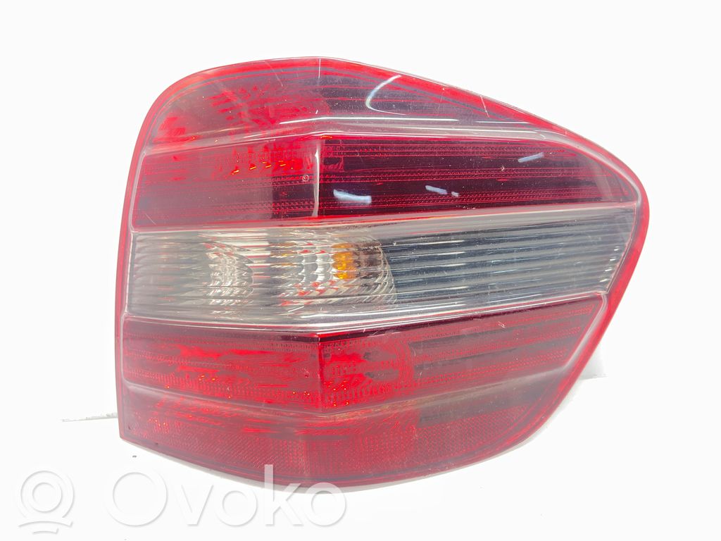 Mercedes-Benz ML W164 Lampa tylna 