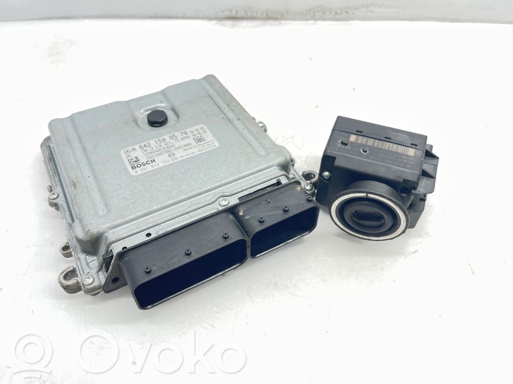 Mercedes-Benz E W211 Engine ECU kit and lock set 