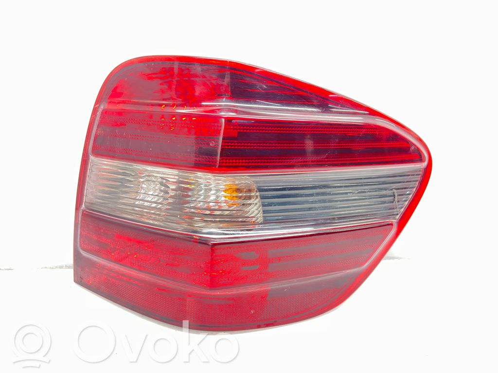 Mercedes-Benz ML W164 Lampa tylna 
