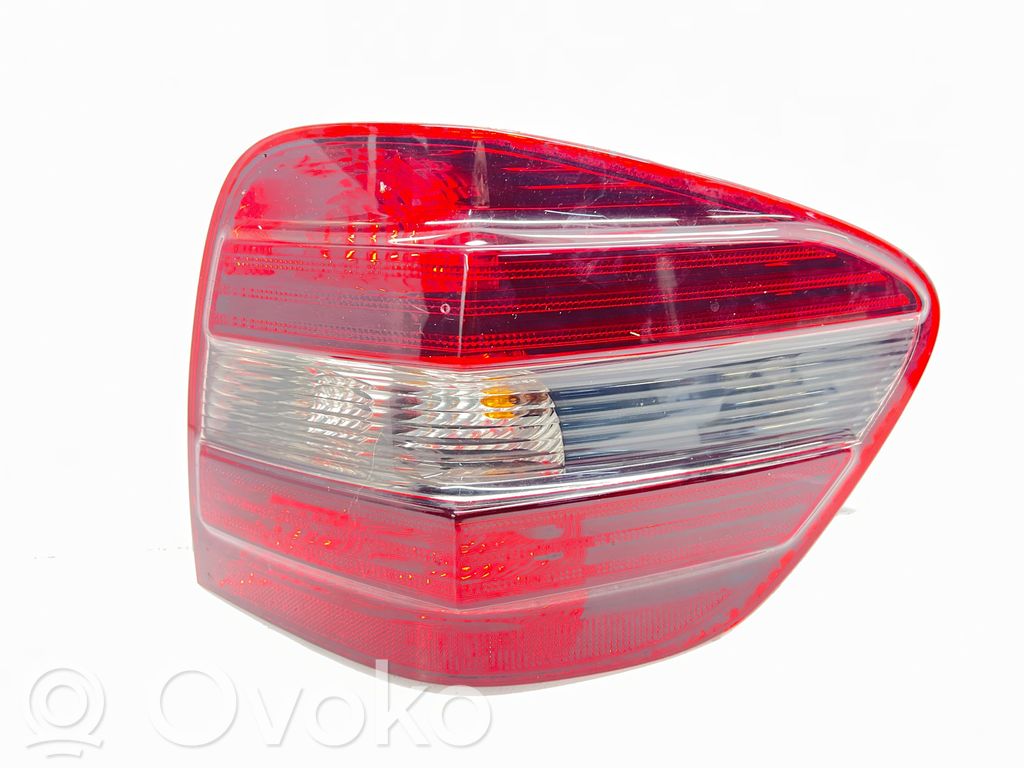 Mercedes-Benz ML W164 Lampa tylna 