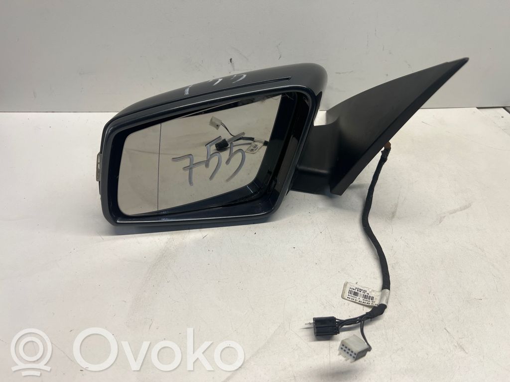 Mercedes-Benz C W204 Elektryczne lusterko boczne drzwi przednich 
