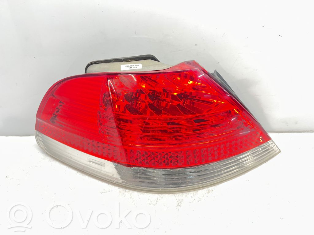 Luci posteriori   6937235