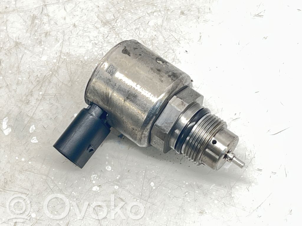 Mercedes-Benz C W204 Regulator presiune combustibil 