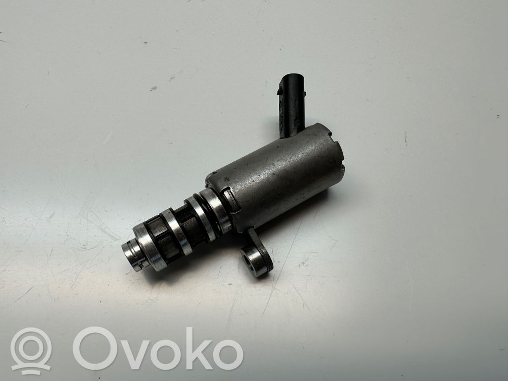Volkswagen Amarok Camshaft position sensor 