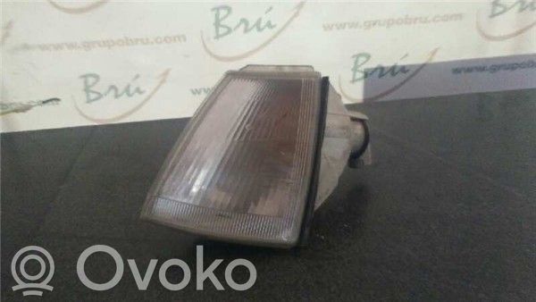 Renault Clio I Front indicator light 