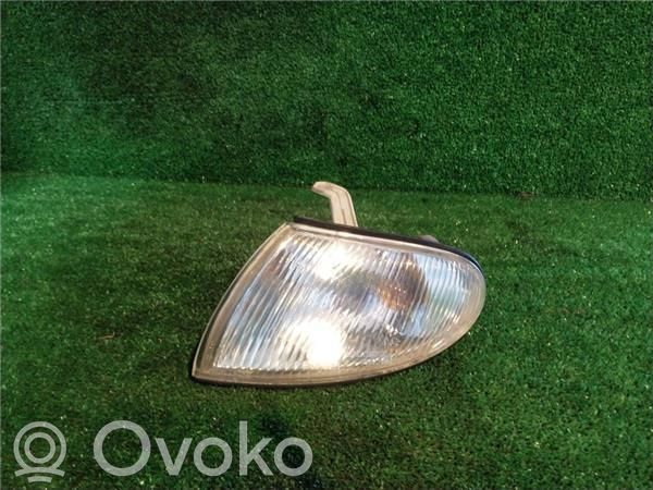 Hyundai Accent Front indicator light 