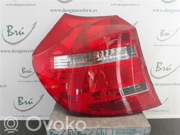 Lámpara de faros/luces traseros