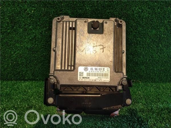 Seat Exeo (3R) Unitate control motor/modul ECU 