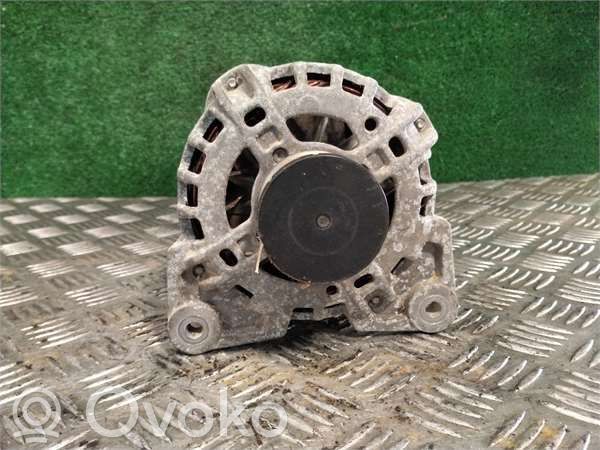 Alternador   231008593R,F000BL0410