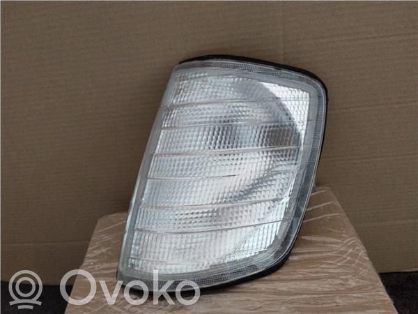 Mercedes-Benz E W124 Piloto intermitente delantero 