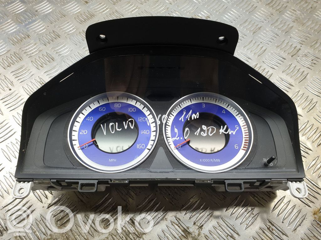 Volvo V60 Speedometer (instrument cluster) 