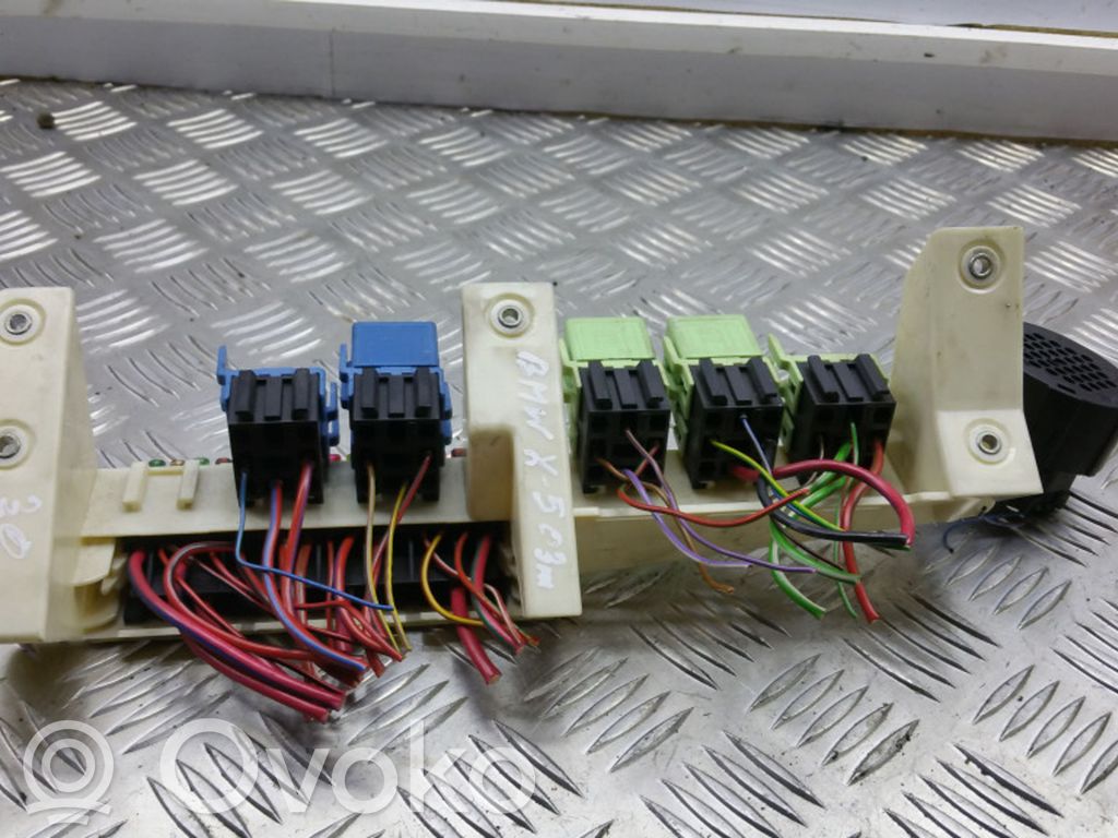 BMW X5 E53 Fuse module 