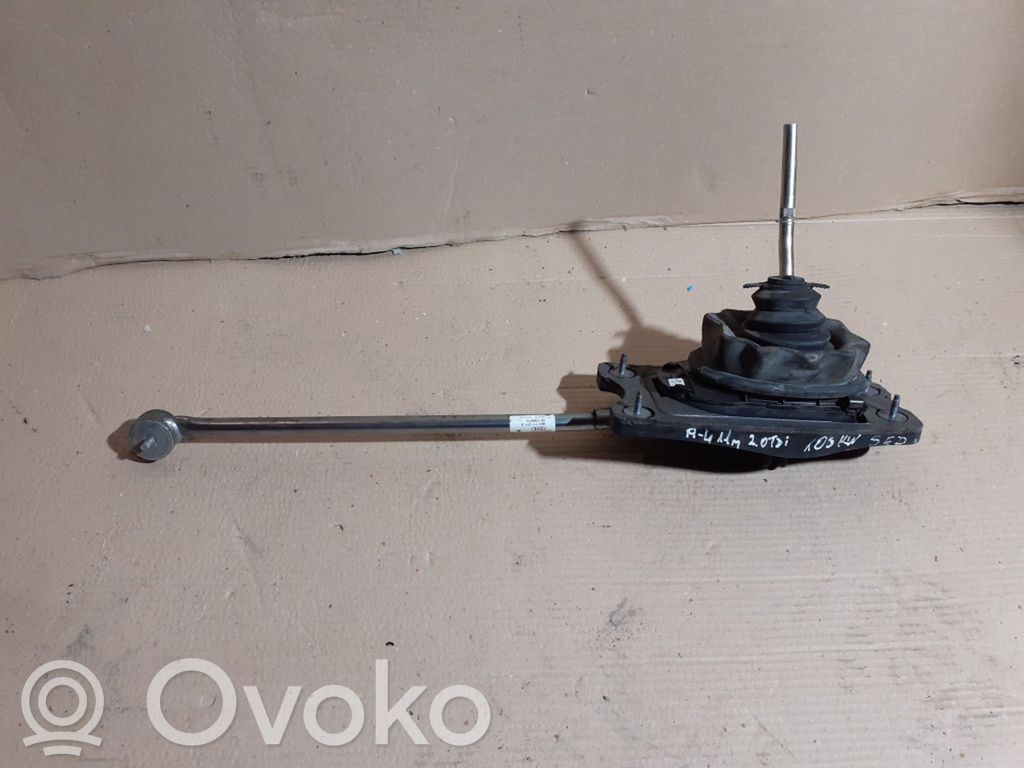 Audi A4 S4 B8 8K Gear shifter/selector 