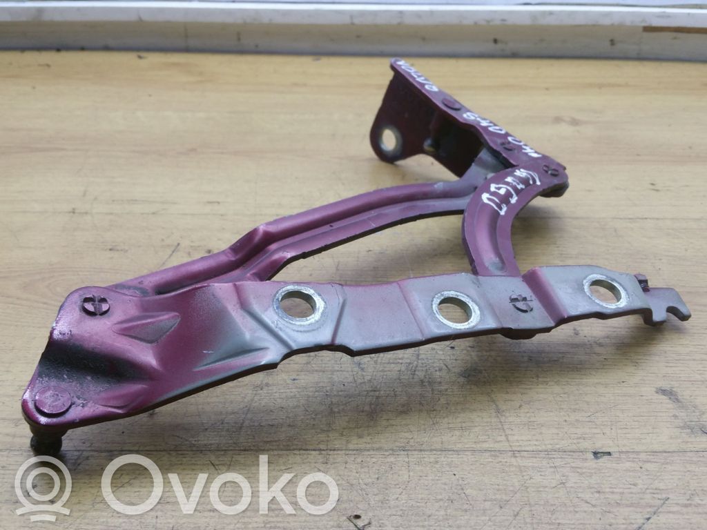 Volvo S40 Tailgate/trunk/boot hinge 