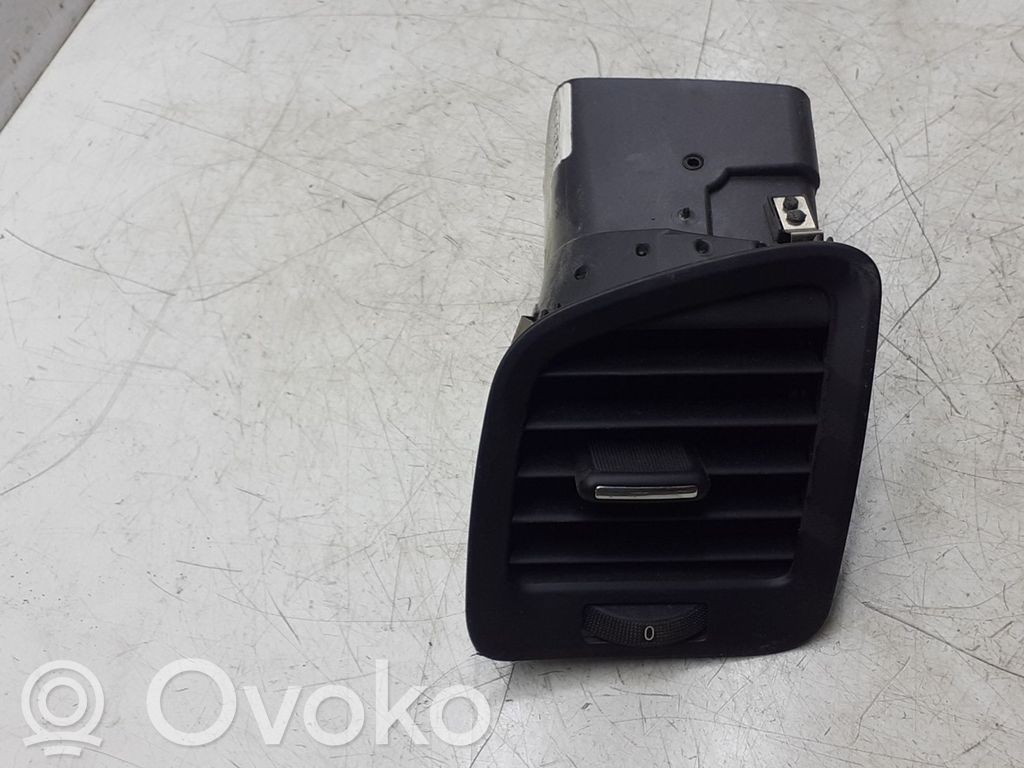 Opel Insignia A Boczna kratka nawiewu deski rozdzielczej 