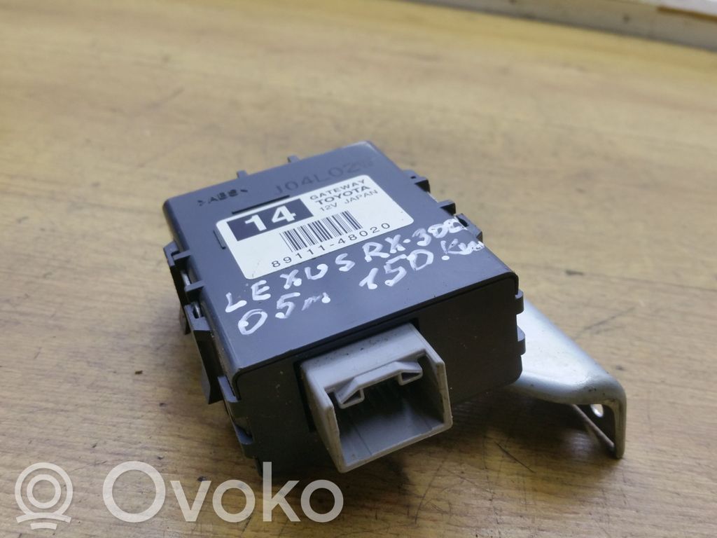 Lexus RX 300 Gateway control module 