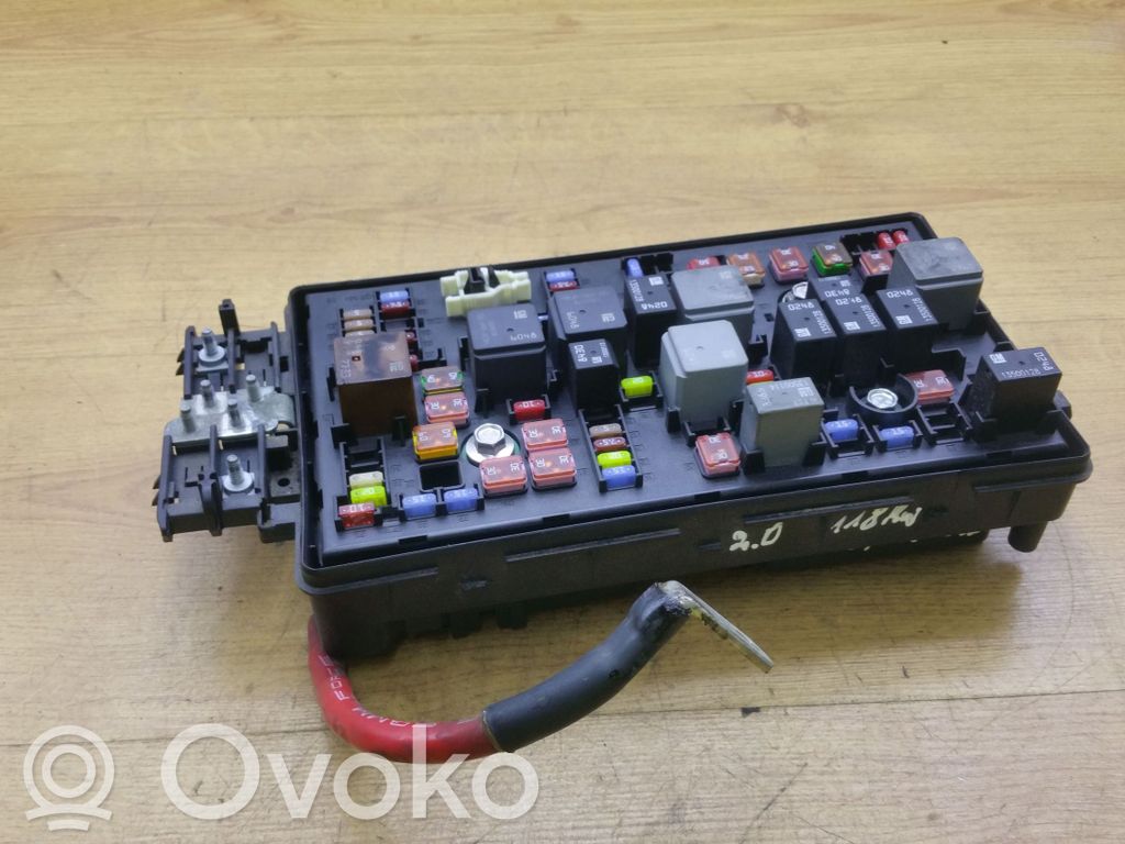 Opel Insignia A Fuse box set 