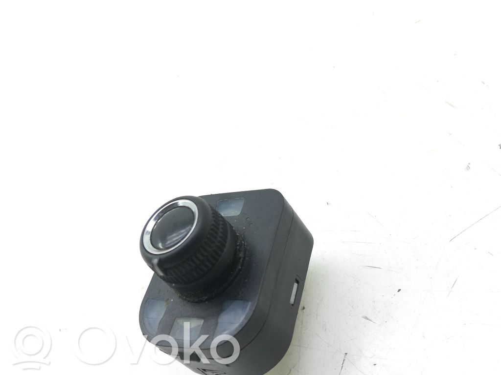 Audi Q5 SQ5 8R Wing mirror switch 