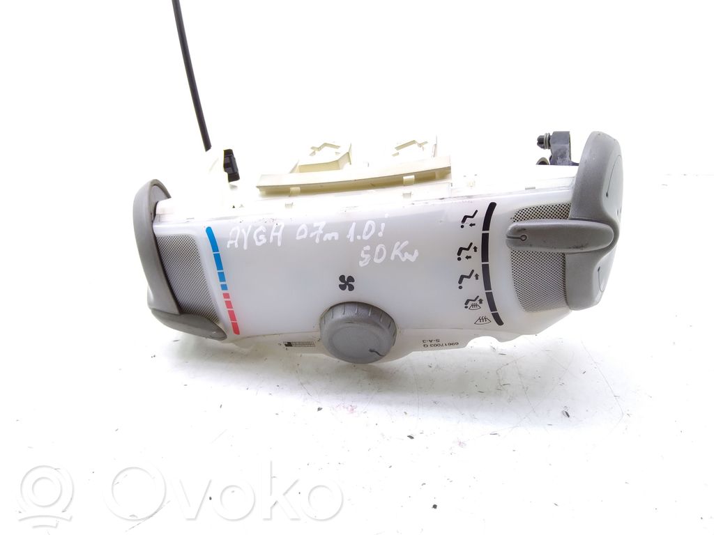 Toyota Aygo AB10 Climate control unit 
