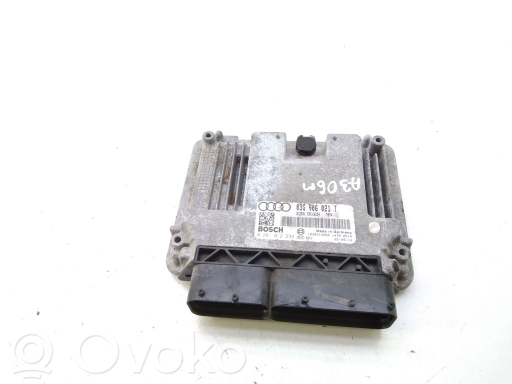 Audi A3 S3 A3 Sportback 8P Engine control unit/module 